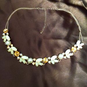 Costume jewelry necklace
